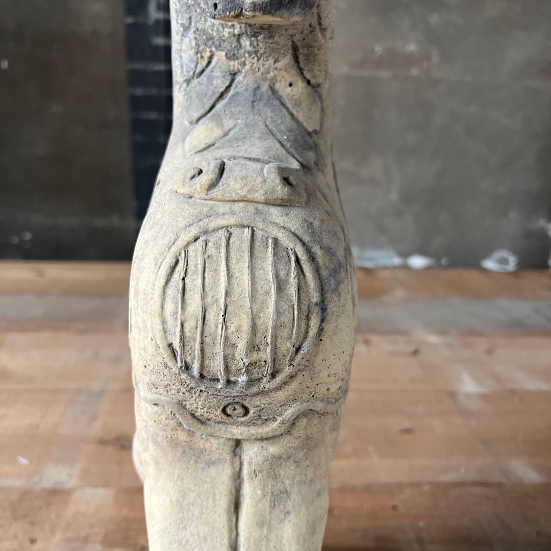 実家整理　古い獅子の像　中国？