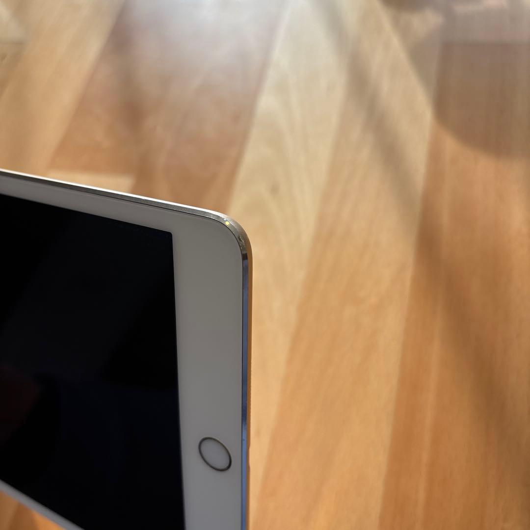 iPad mini4 32GB ゴールド 動作確認済