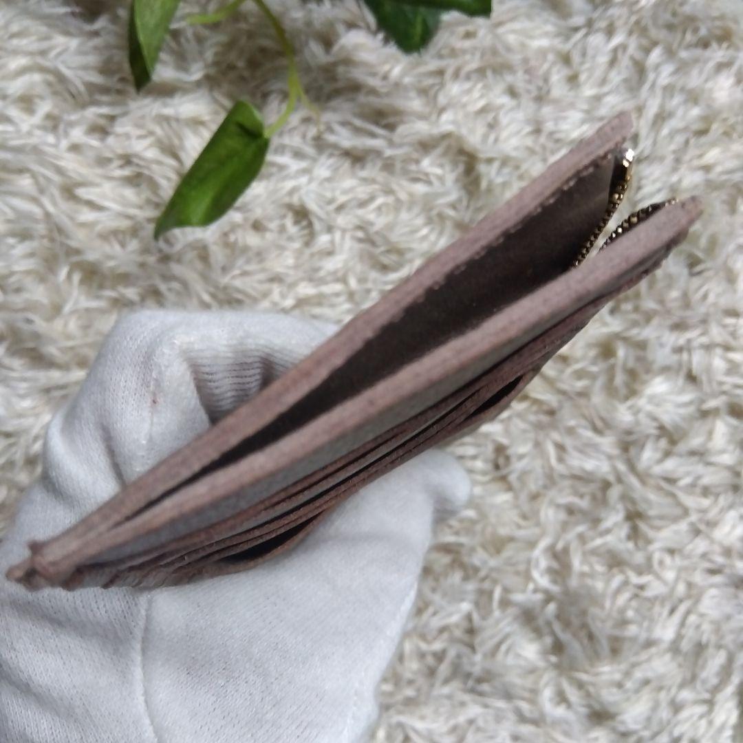 イルビゾンテ 財布　コンパクト財布　カードケース　グレージュ 　ケース