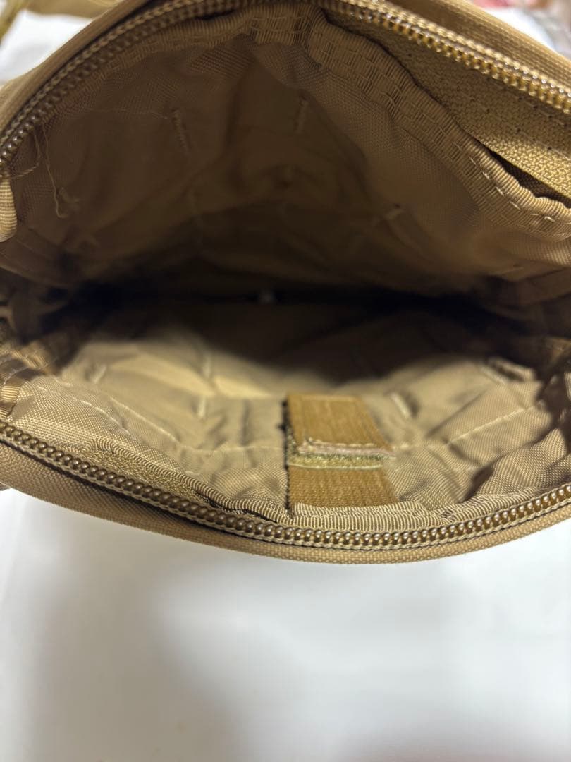 米軍実物 TAC-T タクティカルアサルトギア ハイドレーションポーチ 50oz