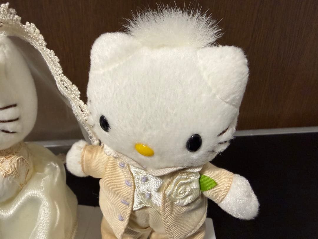 ハローキティ、ダイエル　ウエディング人形