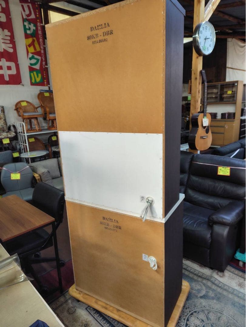 ニトリ　食器棚　100Vコンセント付き　横幅80㎝　奥行40㎝　高さ210㎝