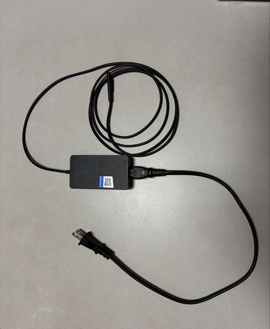 Surface Pro 第5世代　ペン有り