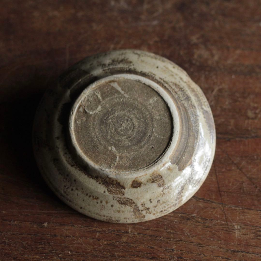 美濃 灰釉 小皿 No.3 江戸後期頃 古美術 古道具 アンティーク