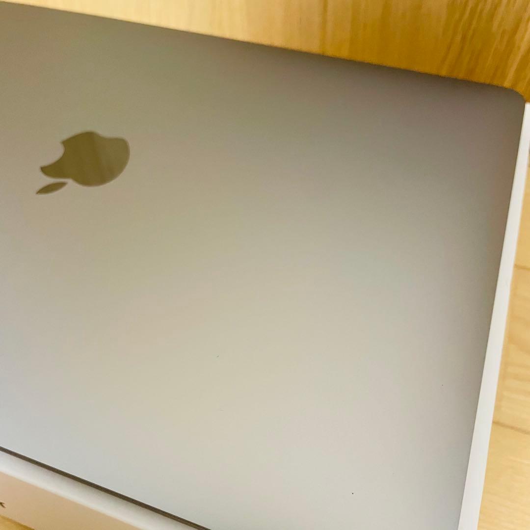 Apple MacBook Air M1 8GB スペースグレイ