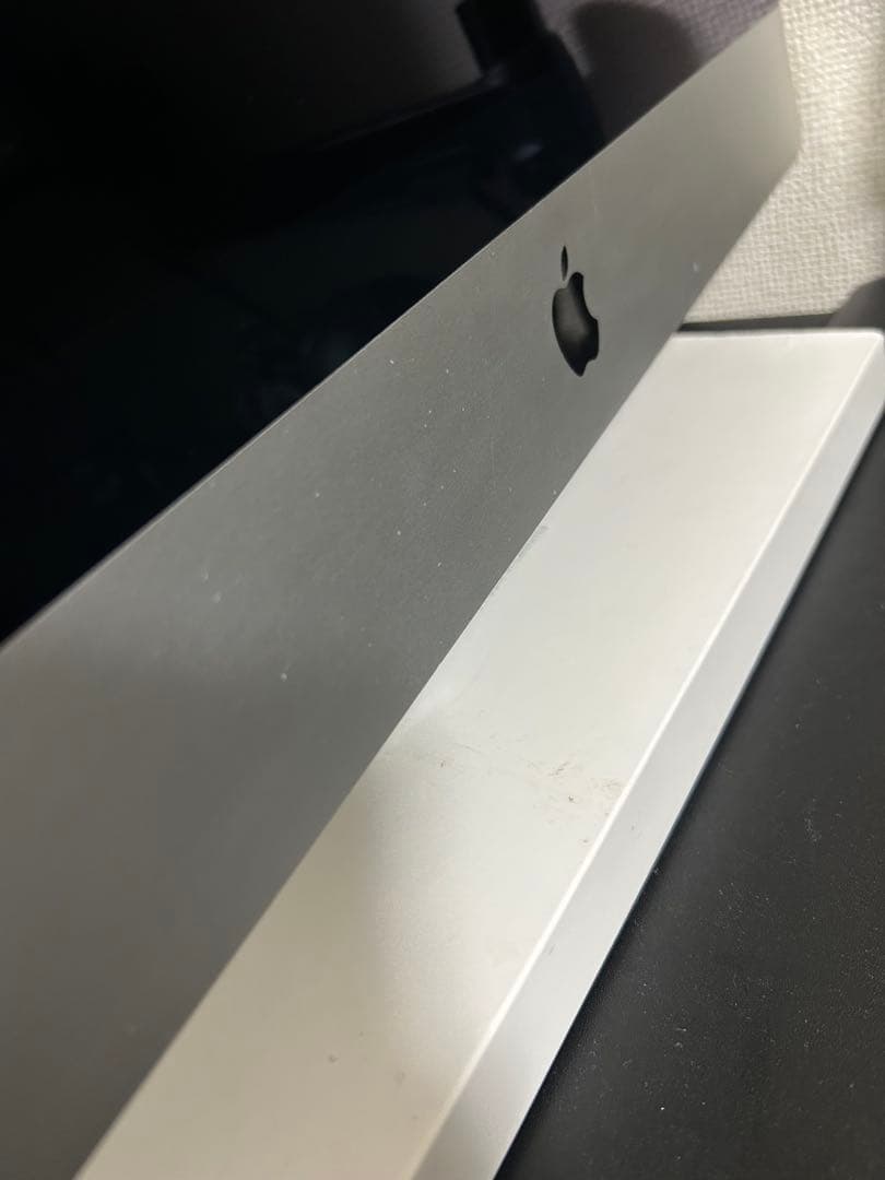 Apple iMac 21.5インチ i5 8GB/1TB ME086J/A