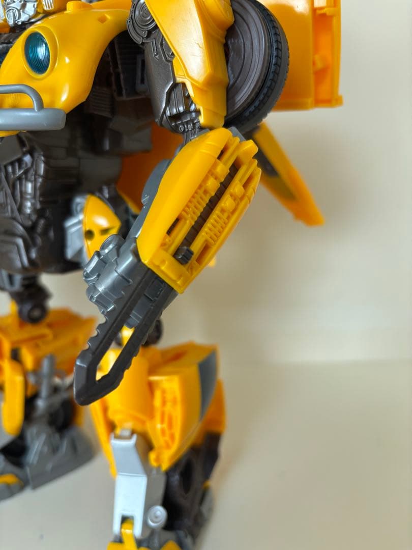 トランスフォーマー パワーチャージバンブルビー