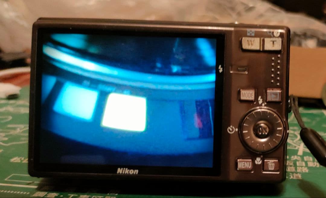 Nikon COOLPIX S710 14.5MP デジタルカメラ動作品