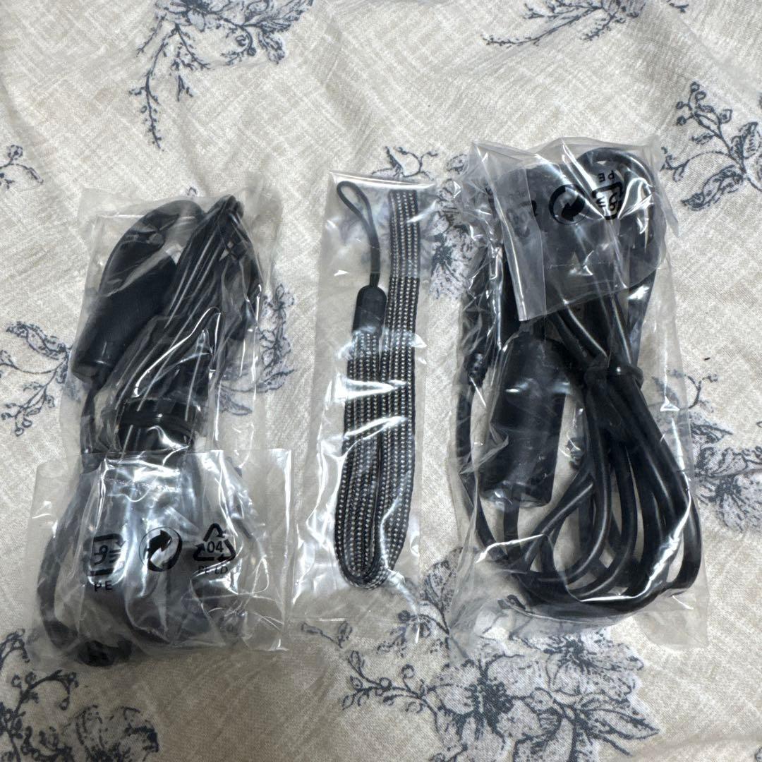 Nikon COOLPIX S3300 デジタルカメラ シルバー