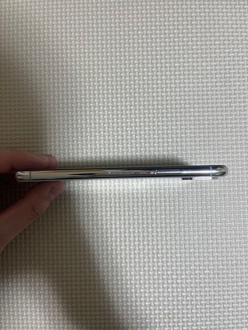 iPhoneXS シルバー SIMフリー 256GB訳あり