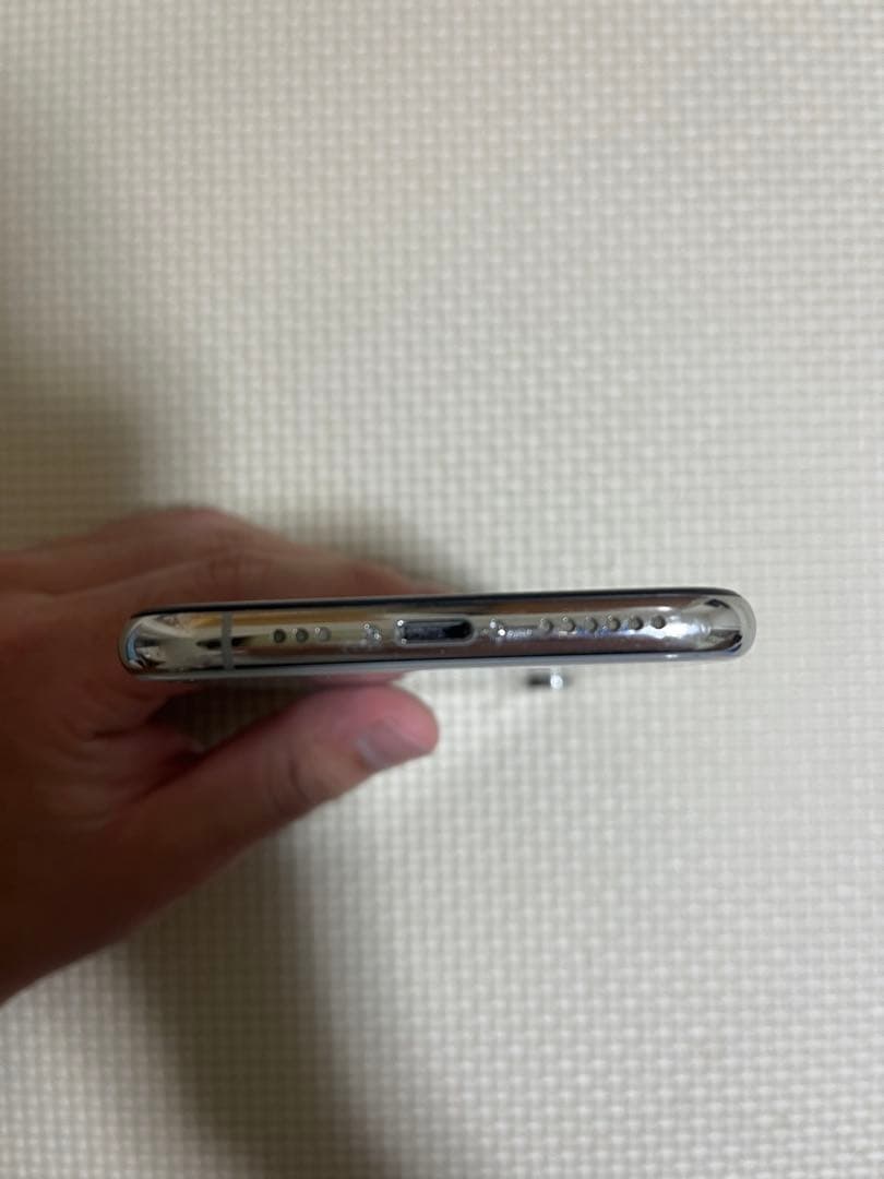 iPhoneXS シルバー SIMフリー 256GB訳あり