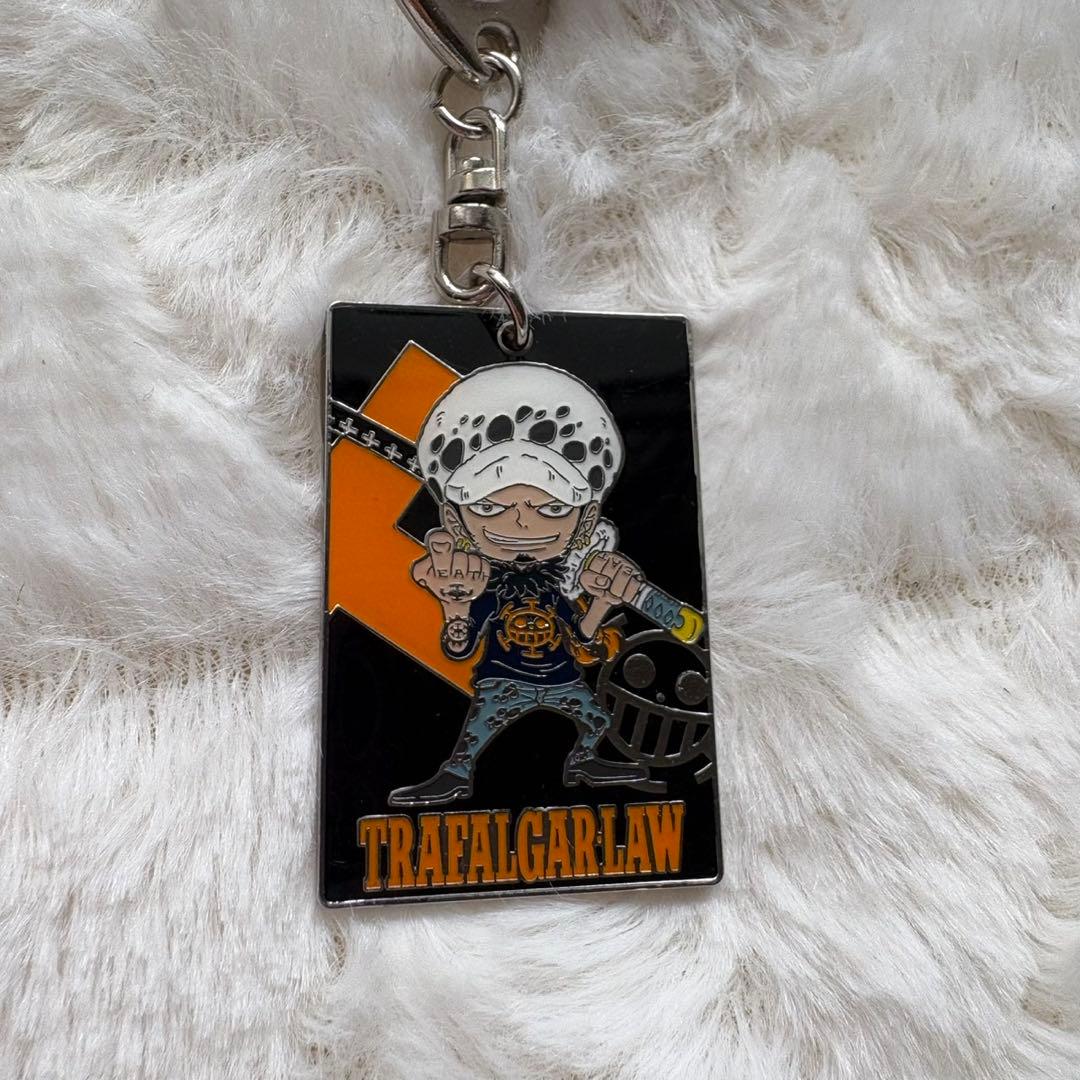 希少　ONE PIECE ワンピース　トラファルガー・ロー　キーホルダー　USJ