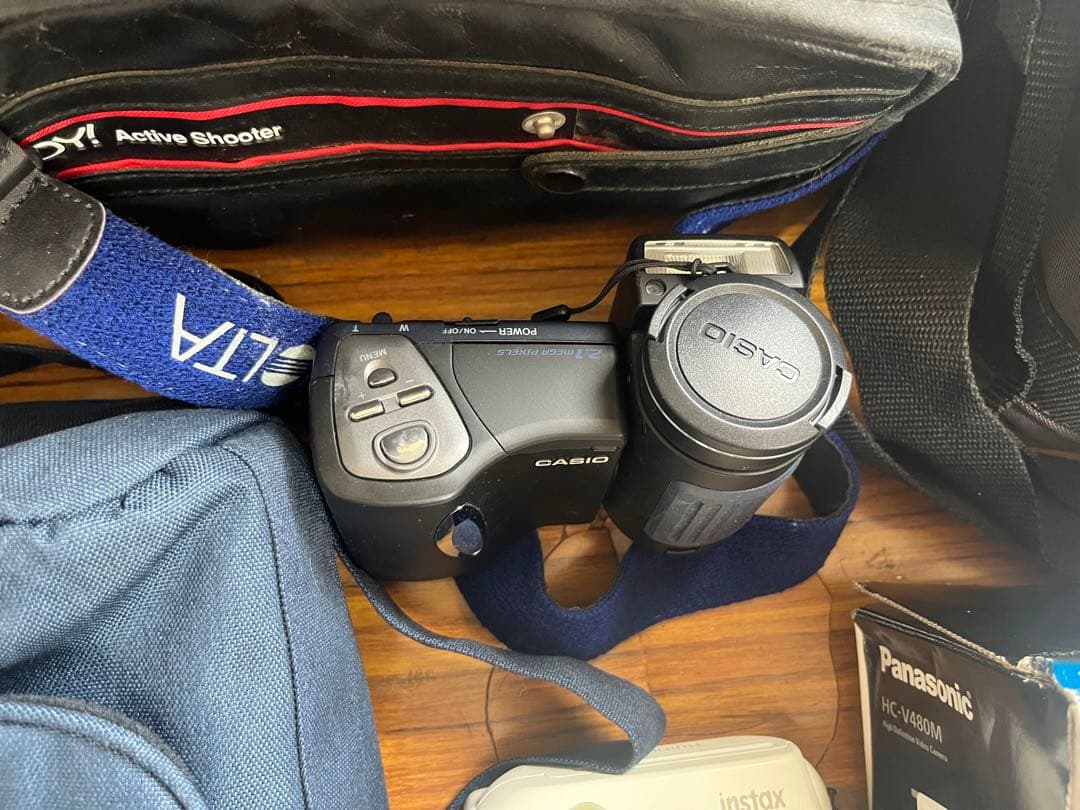 カメラまとめ売り大量！一眼レフカメラ フィルムカメラ ニコンキヤノン　デジカメ