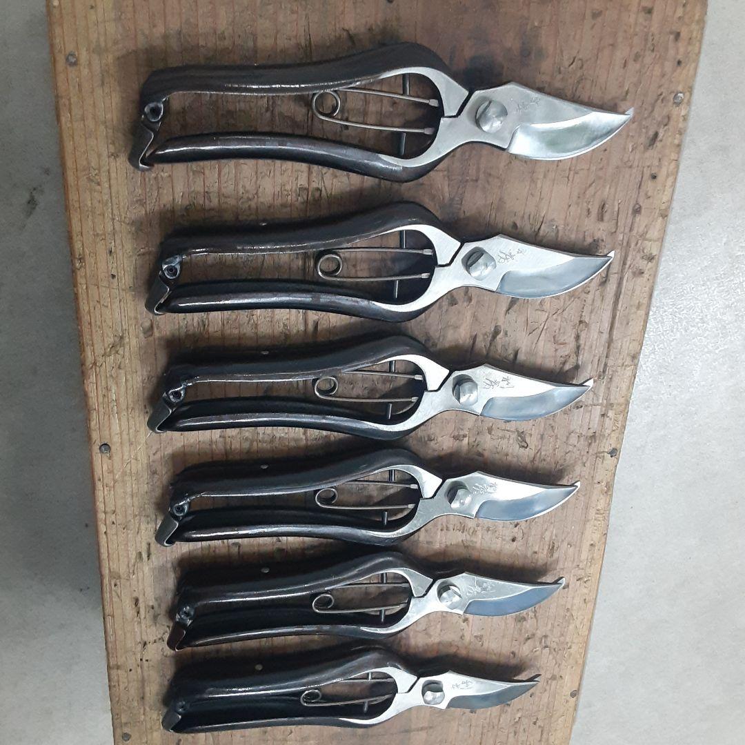 越後鍛冶利房作最後の剪定鋏 ３９本セット