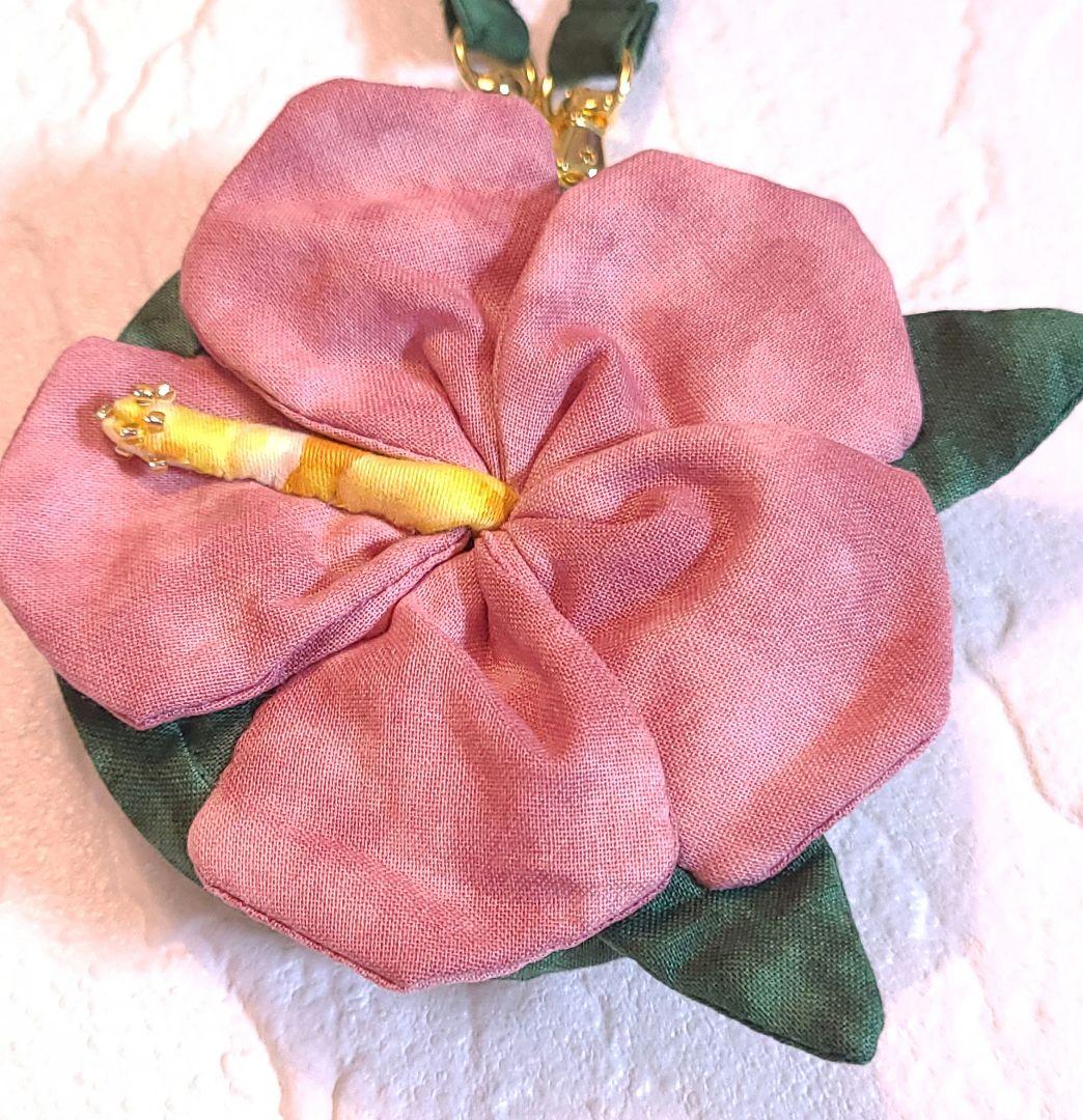 ✨まゆまゆ様　ハイビスカス丸型ポーチ✨