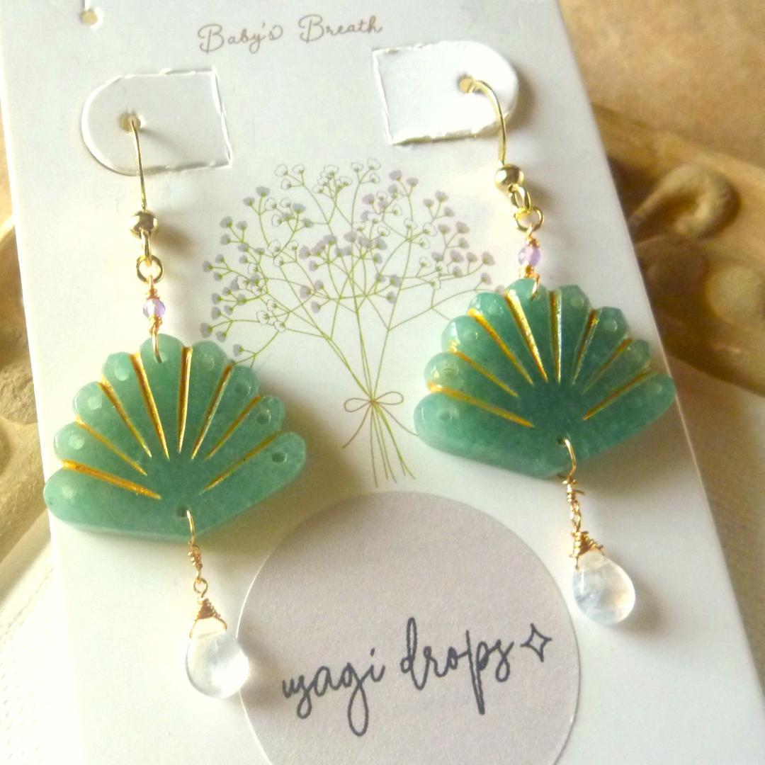 14kgf/天然石アマゾナイトフリルドットカービングとブルームーンの孔雀ピアス