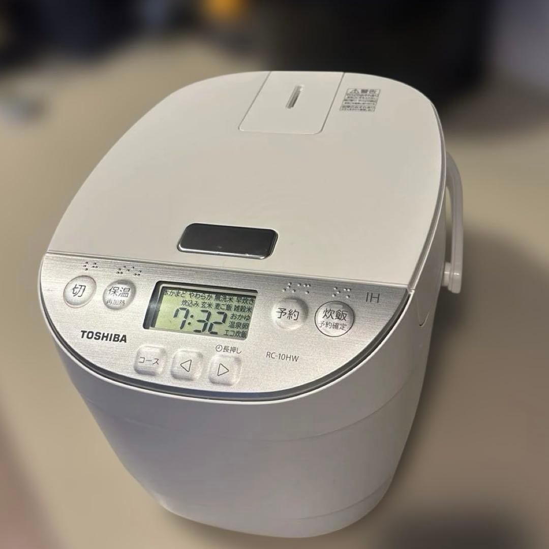 炊飯器　TOSHIBA東芝　RC-10HW