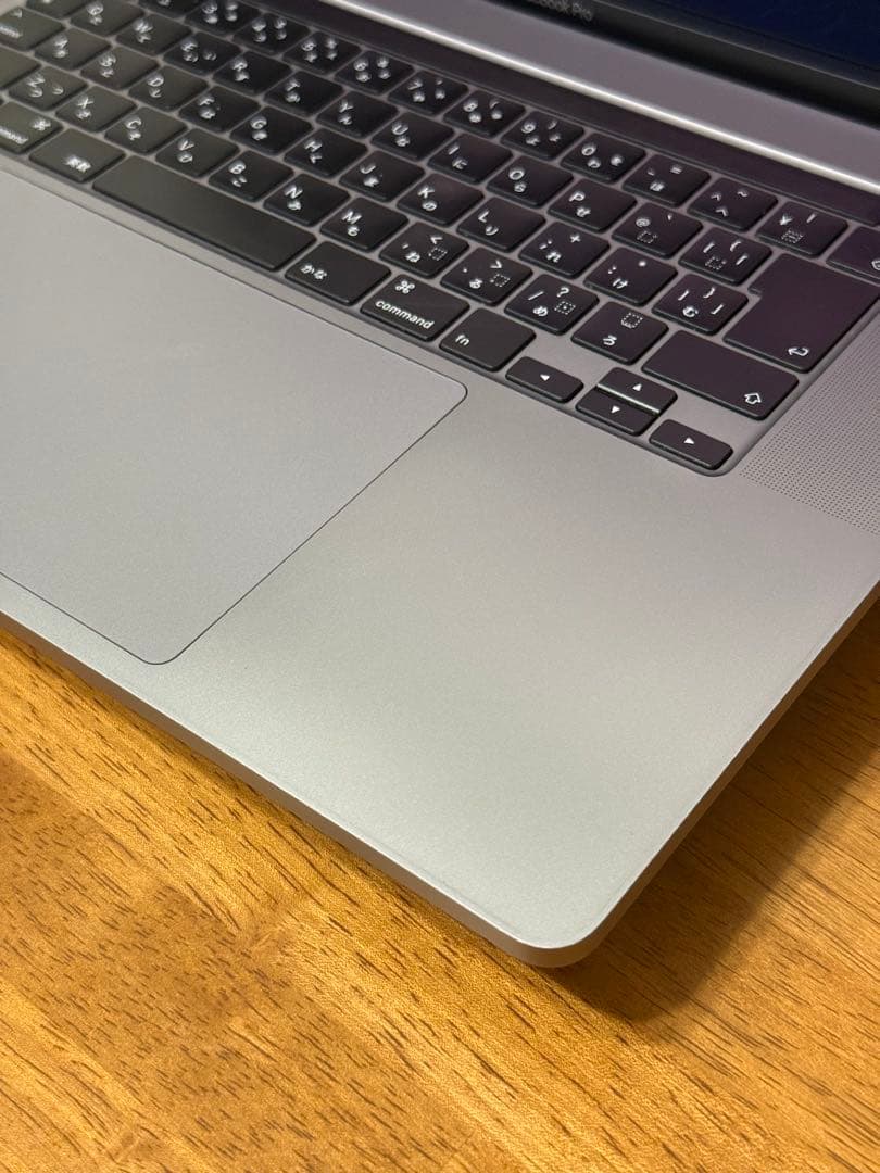 MacBook Pro 16インチ 2019年モデル 32GBメモリ 1TB