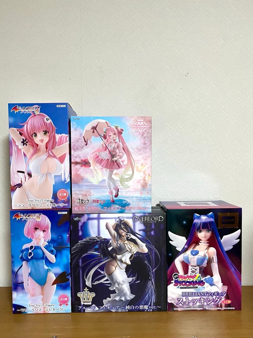 新作含む　美少女系フィギュア　10体まとめ