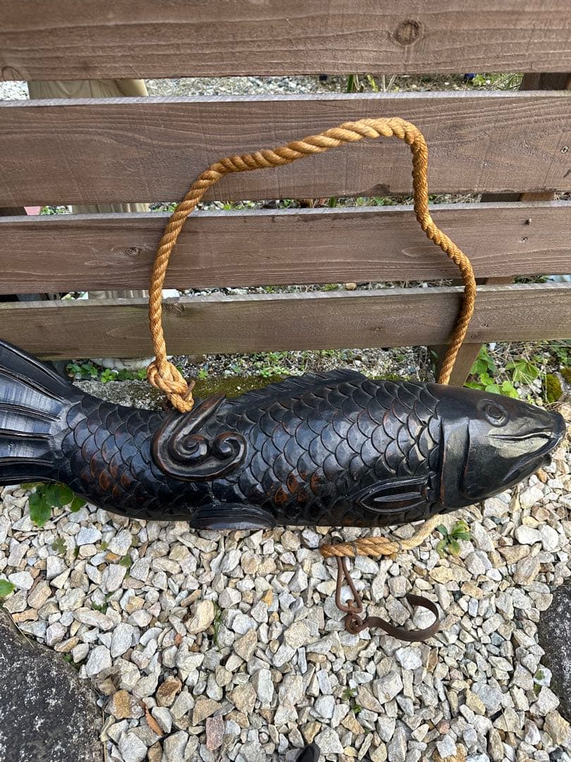 囲炉裏　自在鉤　木彫り　魚(鯉)