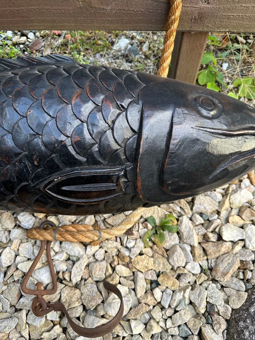 囲炉裏　自在鉤　木彫り　魚(鯉)