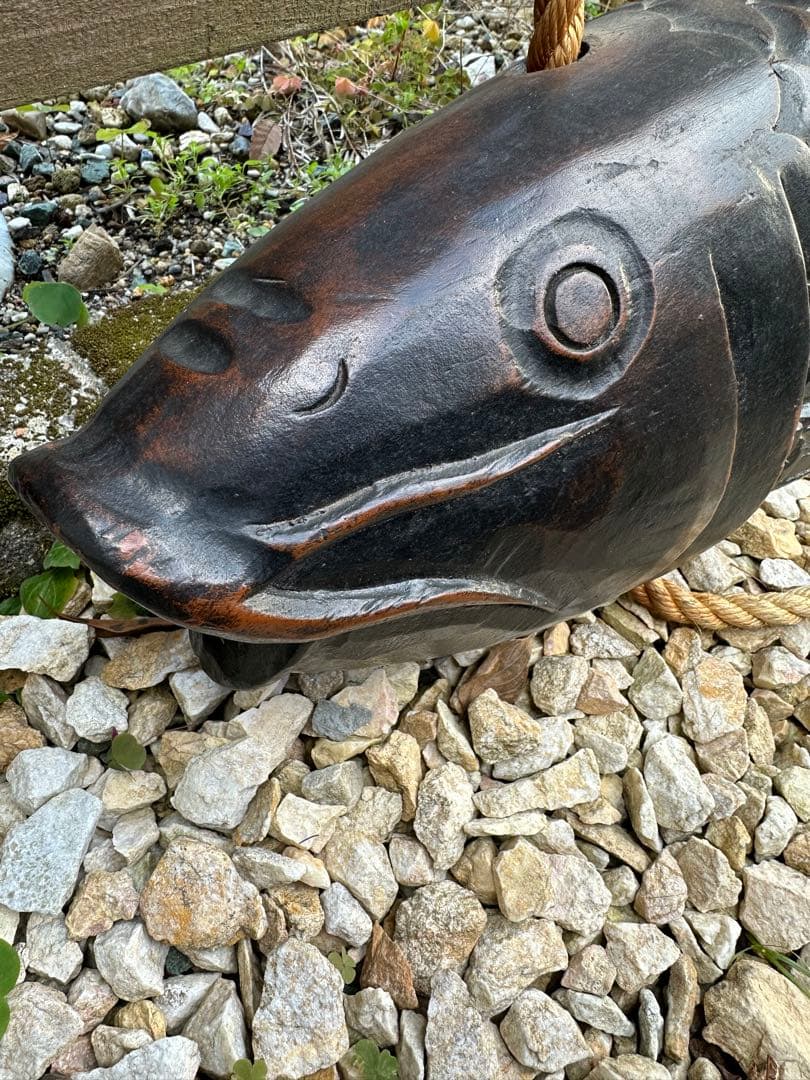 囲炉裏　自在鉤　木彫り　魚(鯉)