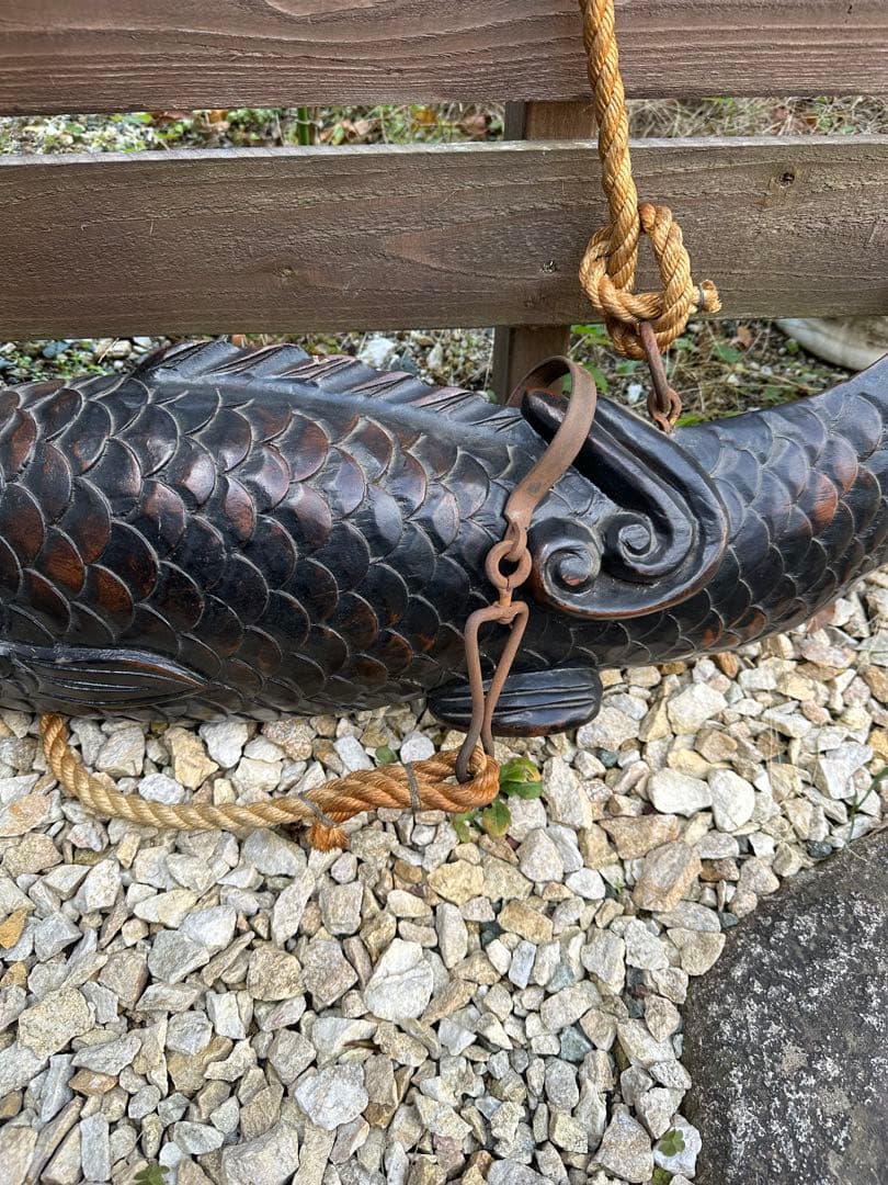 囲炉裏　自在鉤　木彫り　魚(鯉)