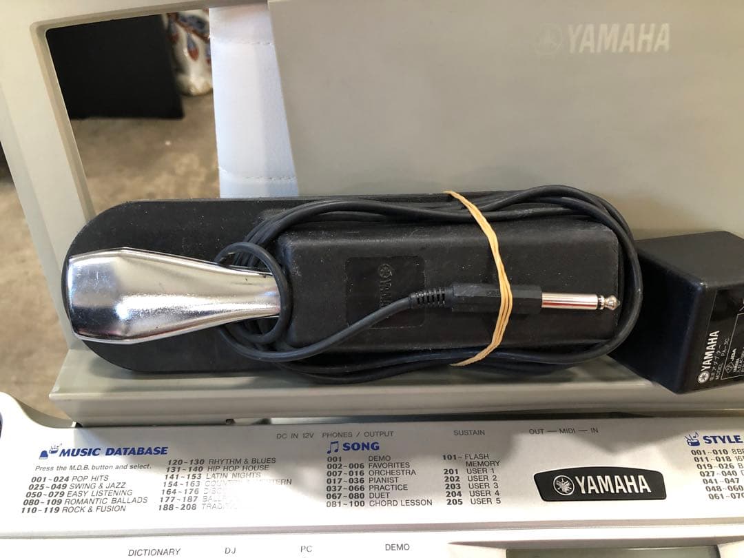 Yamaha PORTATONE PSR-290 キーボード 中古