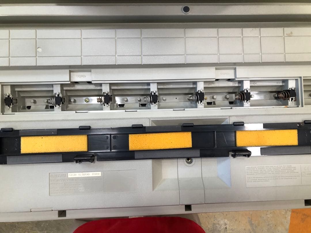 Yamaha PORTATONE PSR-290 キーボード 中古