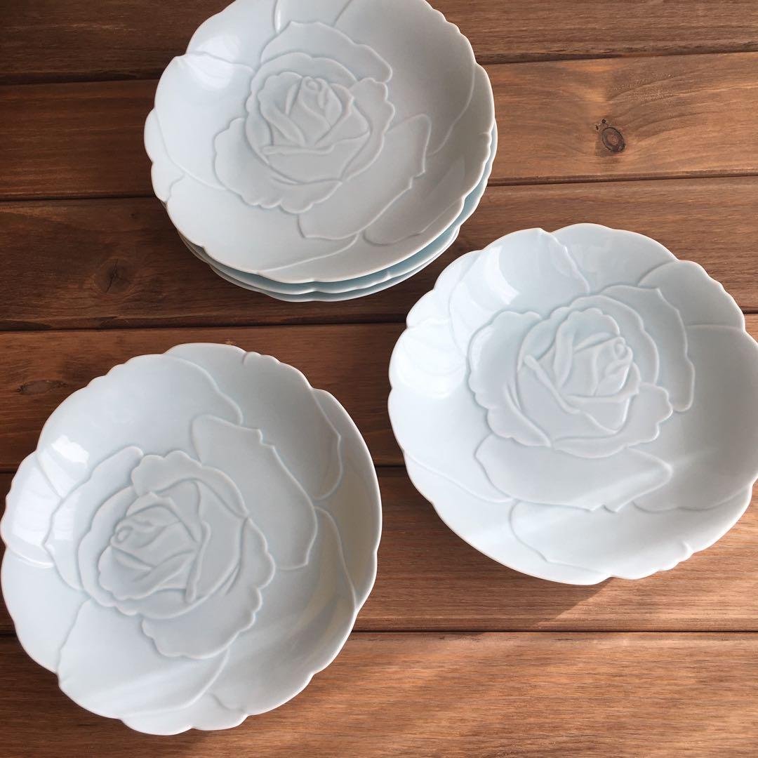 香蘭社 青磁バラ中皿5枚セット18㎝ 未使用品 薔薇レリーフ
