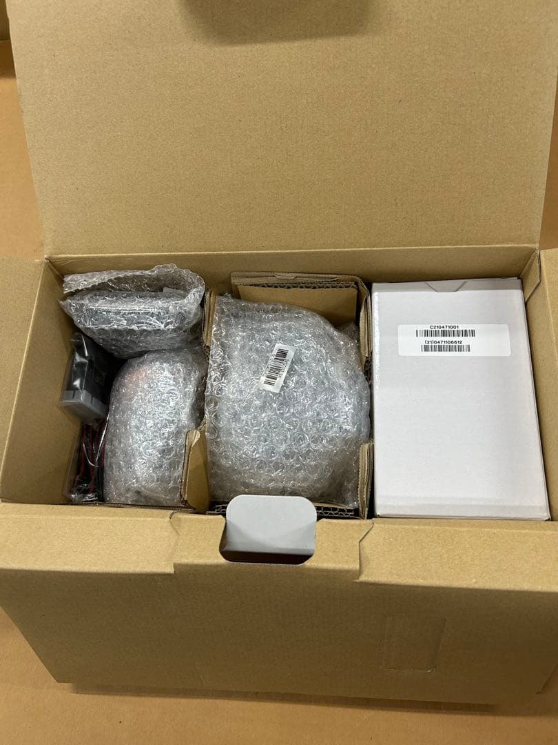 Canon EOS Kiss X10 ダブルズームキット デジタル一眼レフカメラ