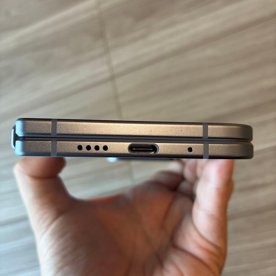 極美品&ケース付Google Pixel 10 Pro Fold 本体