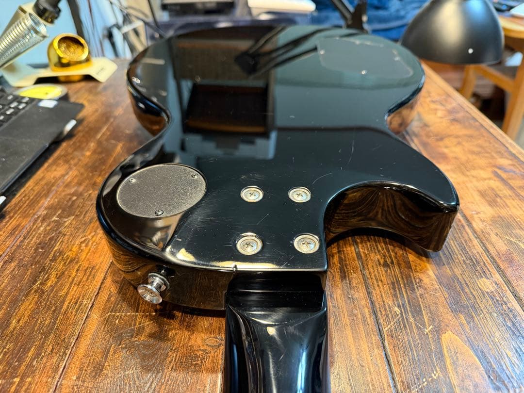 Epiphone　Les Paul Studio LT