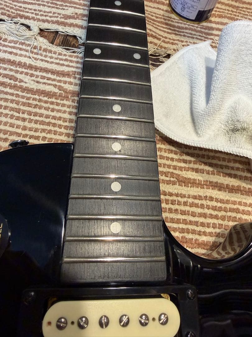 Epiphone　Les Paul Studio LT