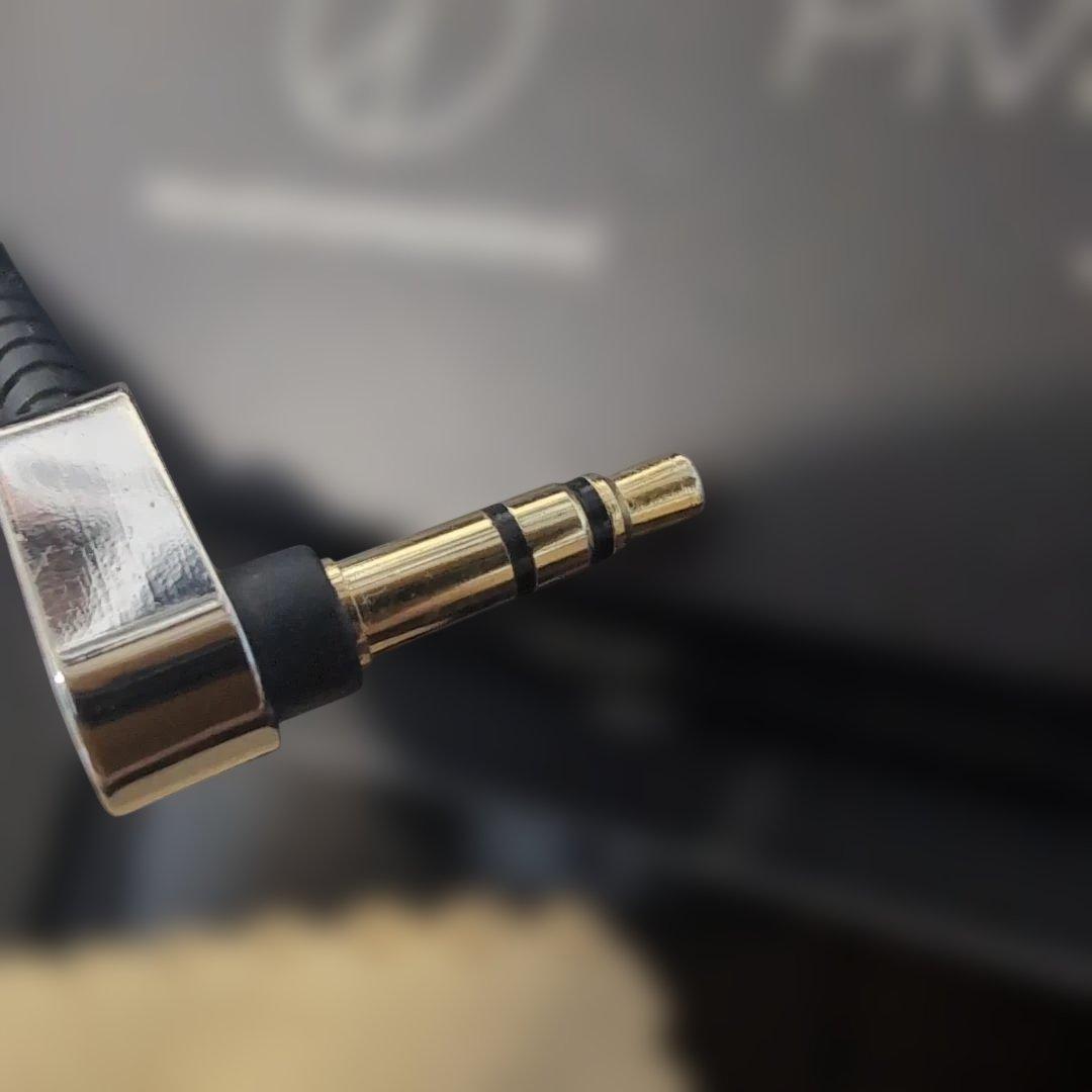 入手困難 高級有線イヤホン PMO PRO EAR SilverEdition