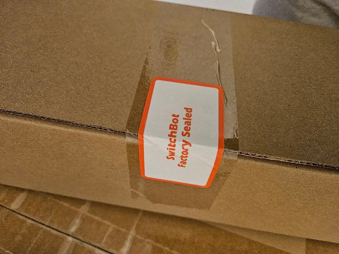 SwitchBot ロールスクリ ーン XL (幅:140cm-185cm)