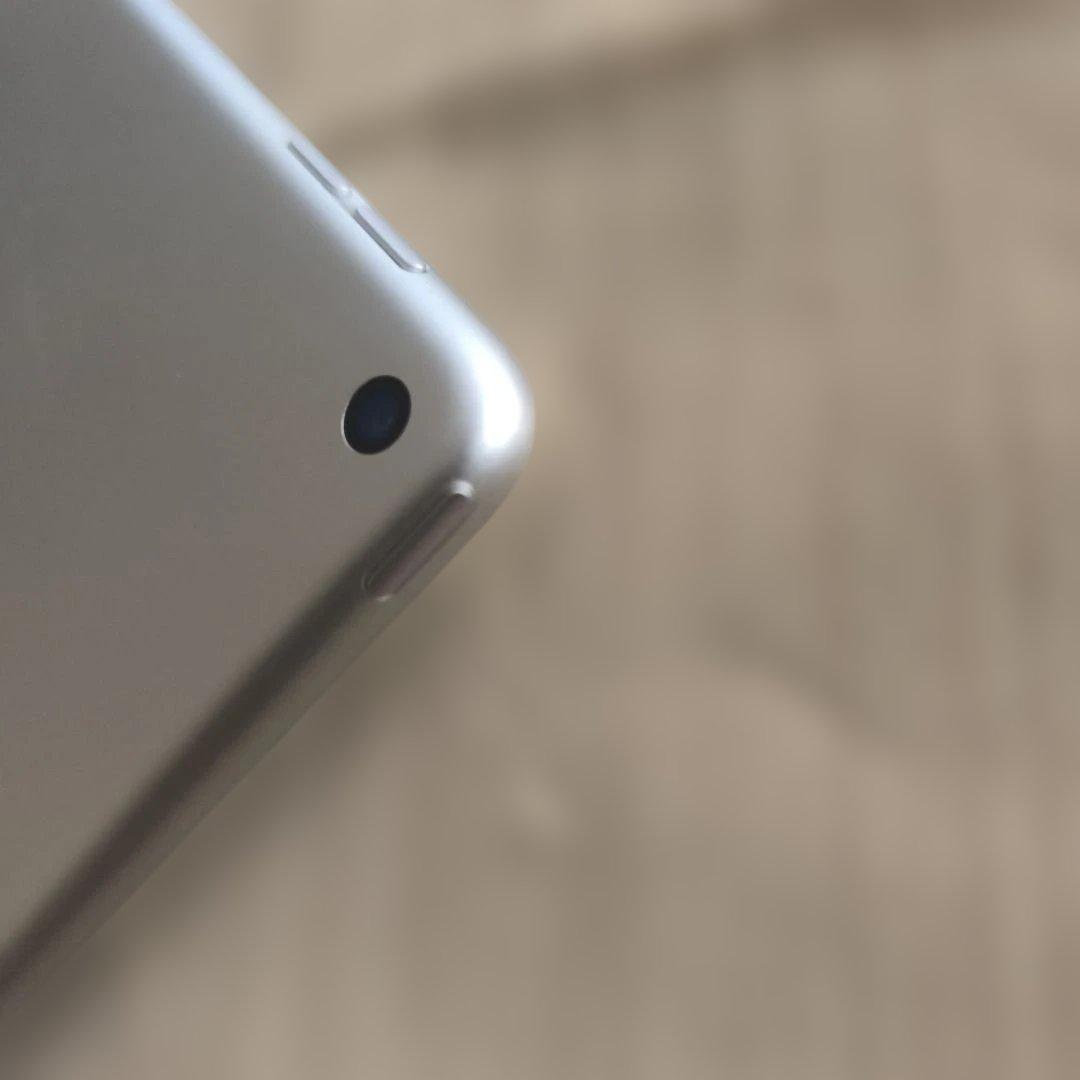 超美品　iPad Air第3世代/64GBWi-Fiモデル