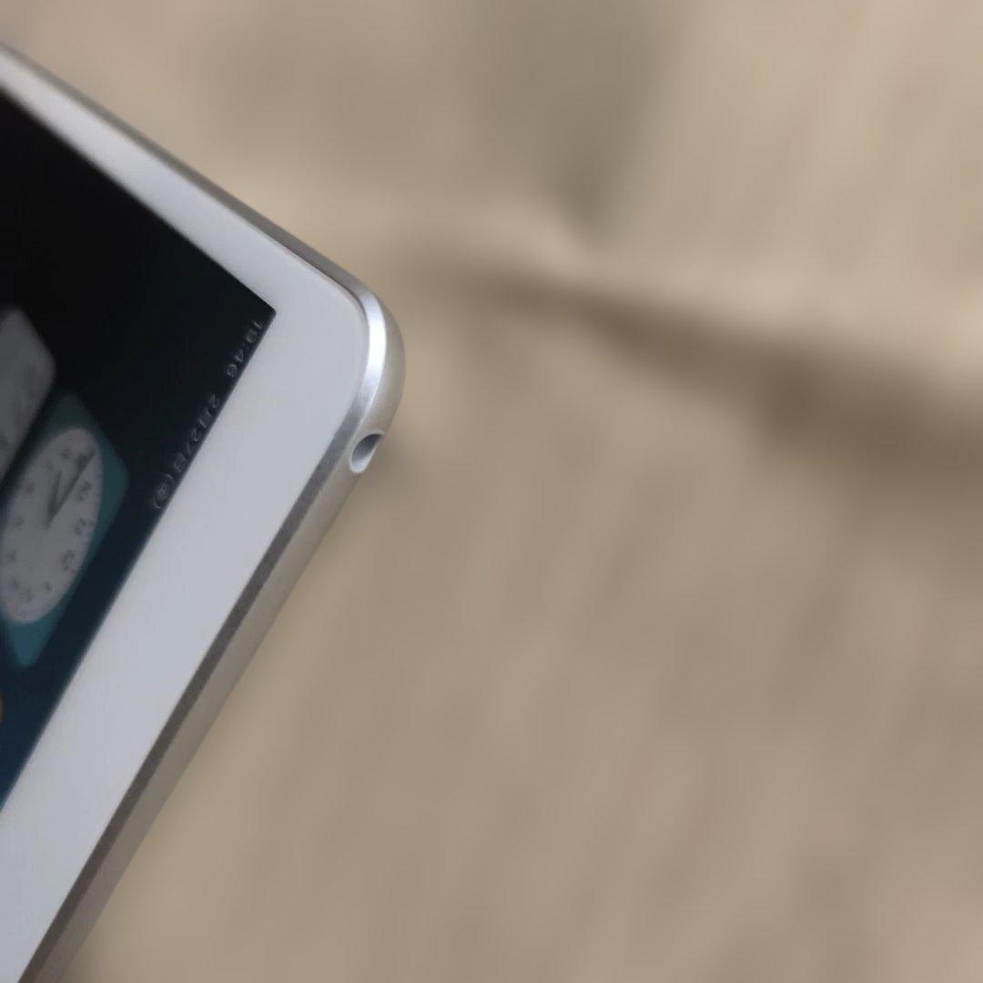 超美品　iPad Air第3世代/64GBWi-Fiモデル