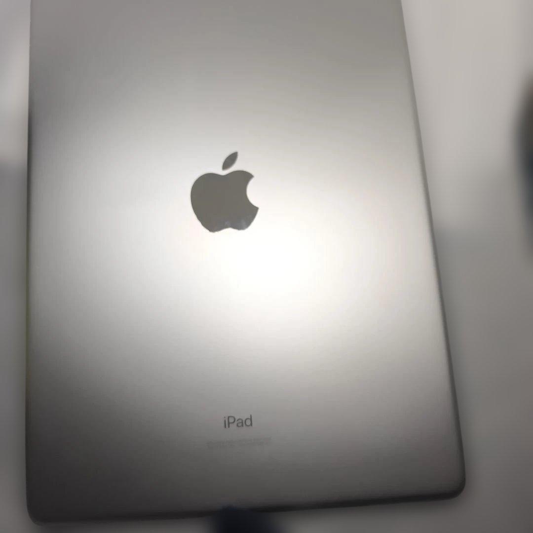 超美品　iPad Air第3世代/64GBWi-Fiモデル