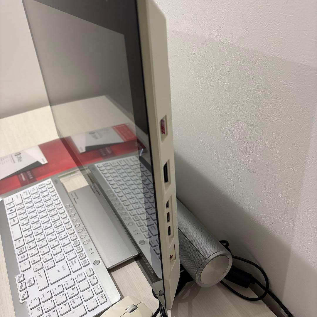 かぴばらくんの！ESPRIMO FMVF78LDWYジャンク現状渡し！