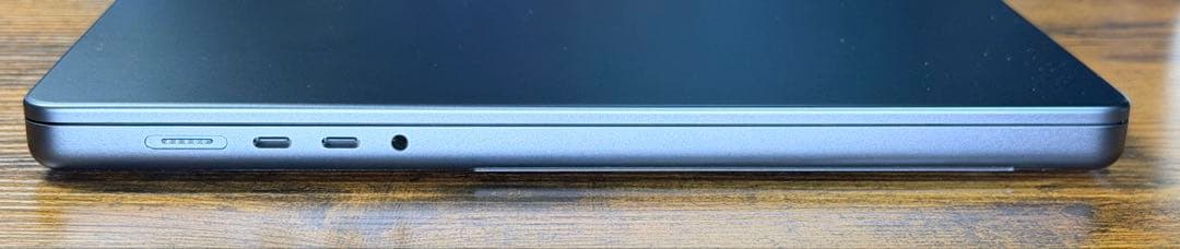 MacBook Pro 16（M3pro） C12／G18コア 36GB 1TB