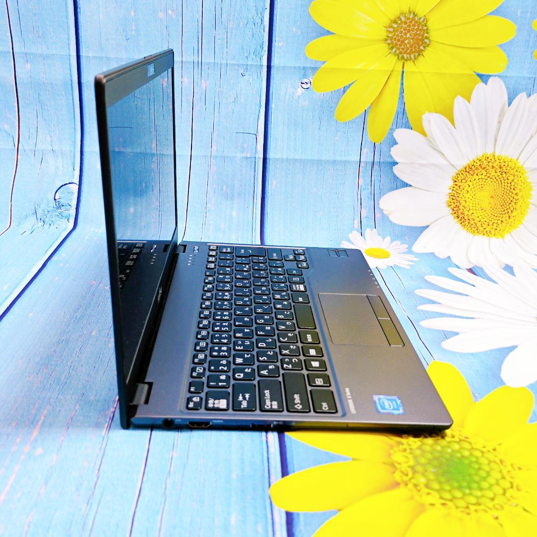 超薄型軽量✨新品SSD・新品メモリ8GB快速！Windows11黒ノートパソコン