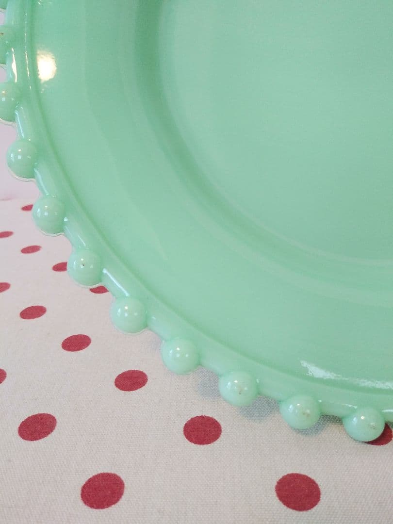 最終価格！ ケーキスタンド レア ジェダイ グリーン ミルクガラス　USA