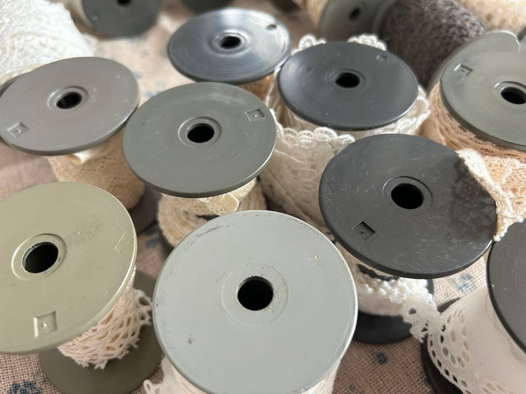 おぱぴん 【木製糸巻きラック】レース30個付き♪ウッドシェルフ