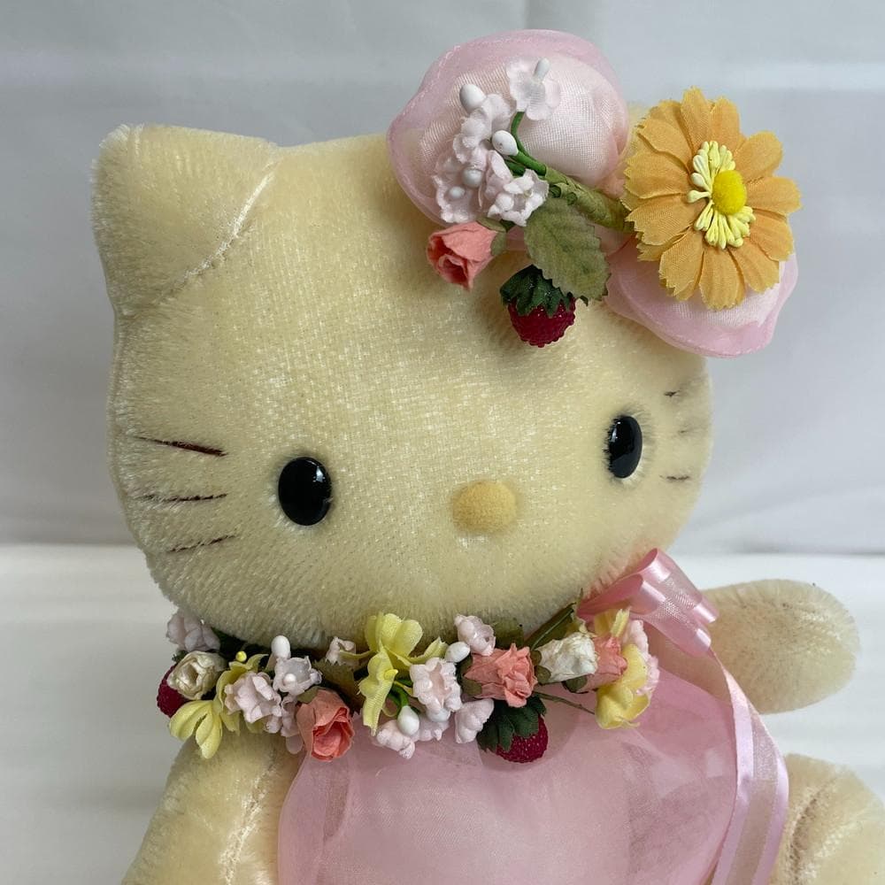 ◆サンリオ ハローキティ 25周年記念 モヘアドール 1000体限定 02042