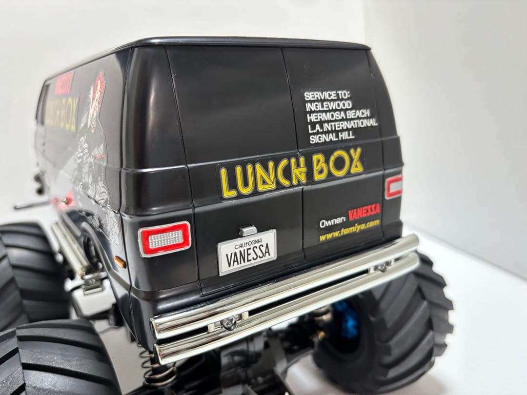 タミヤ ランチボックス BKエディションボディー＆タイヤホイール