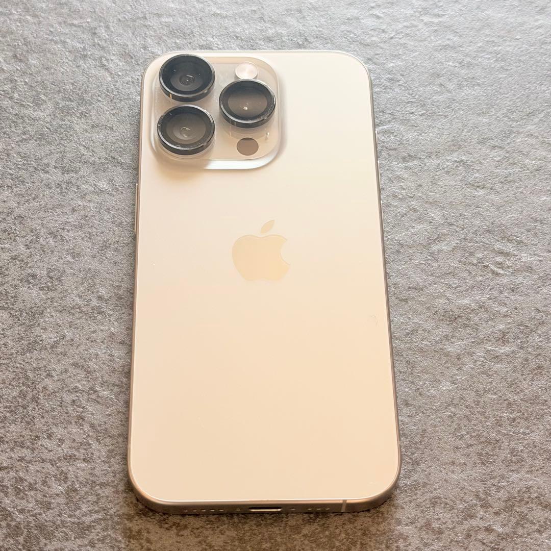 iPhone 15Pro 128GBナチュラルチタニウム｜画面割れなし・動作良好