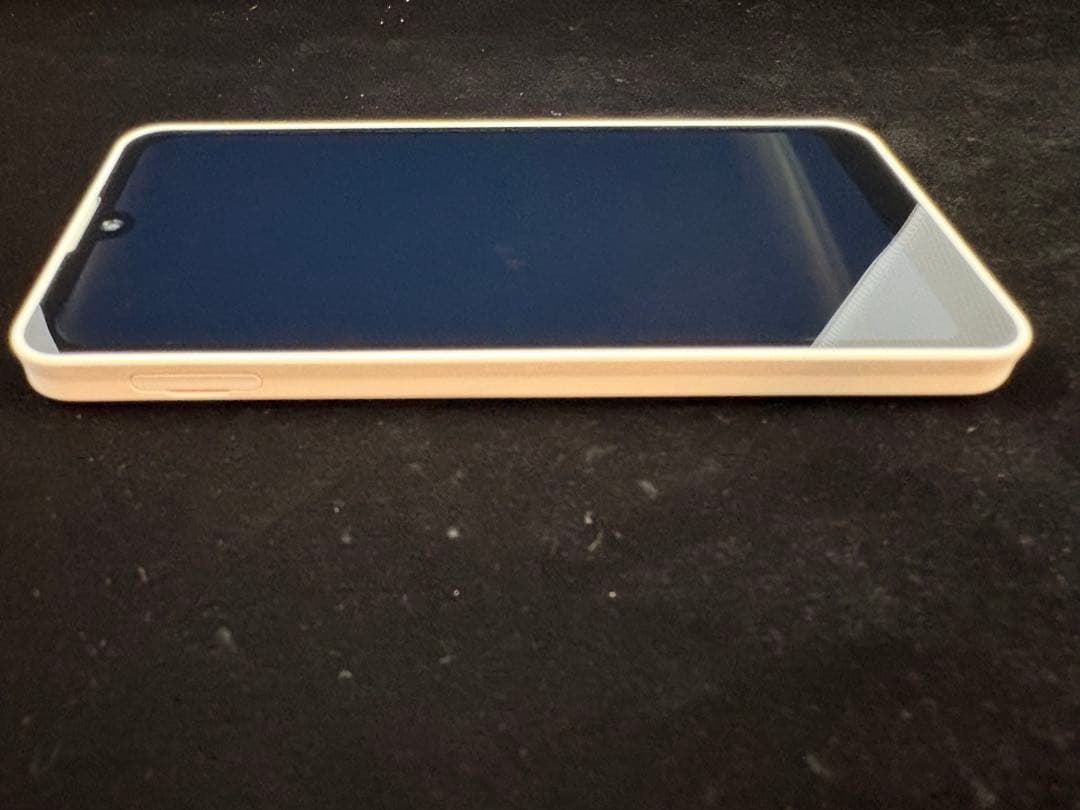 AQUOS wish2 SH-51C　スマホ　simフリー　スマホケース付き