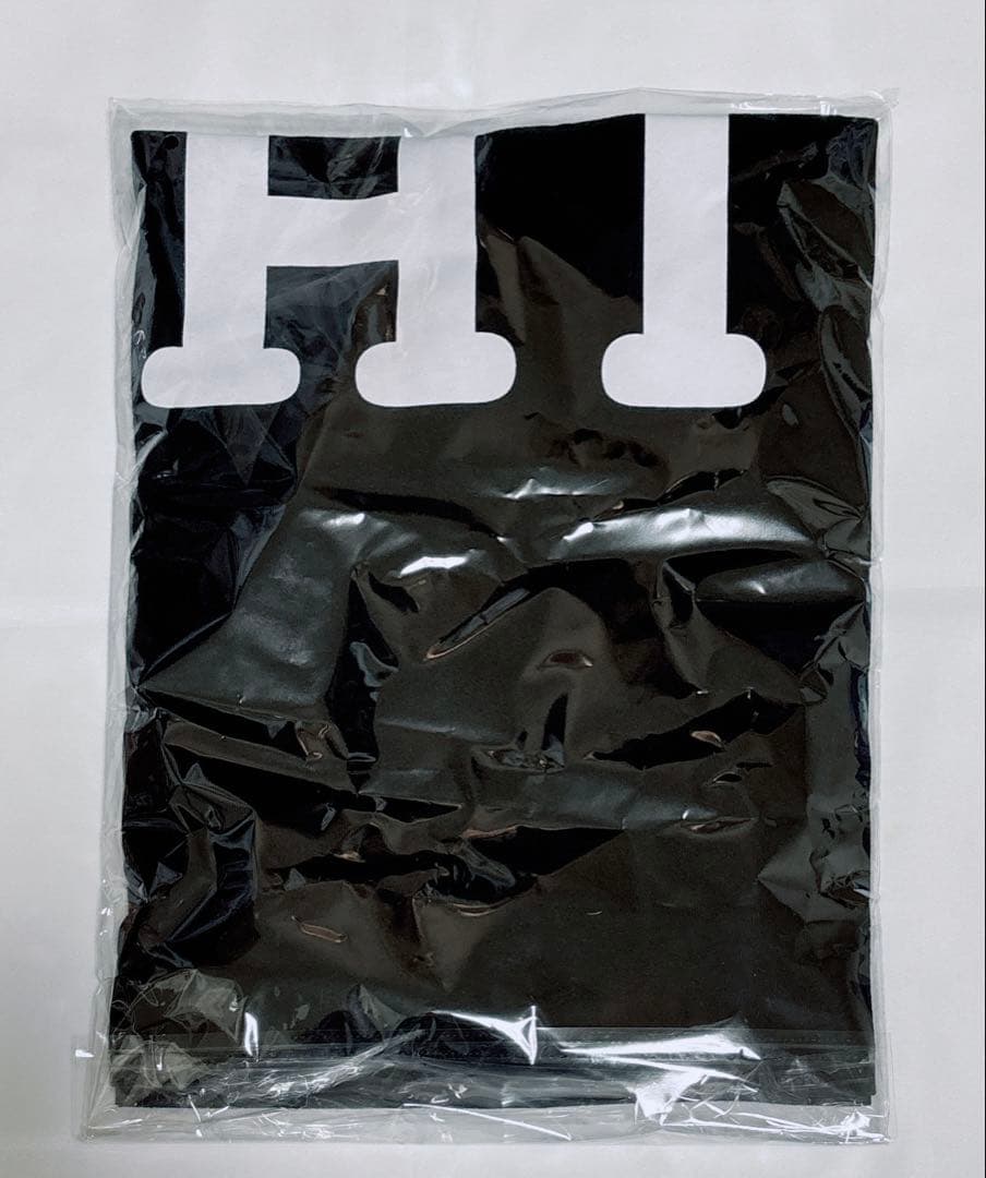 オネストタウン　アプグレ限定Tシャツ＆ピンバッジ