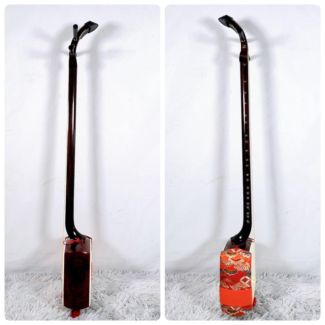 長唄三味線　中棹　紫檀　正寸　丸打胴　本皮　皮破れなし